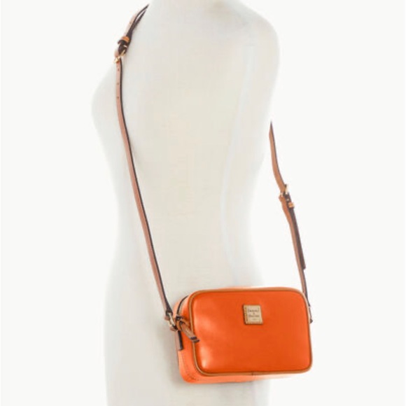Dooney & Bourke Wexford Leather Camera Crossbody Coral - Picture 14 of 14